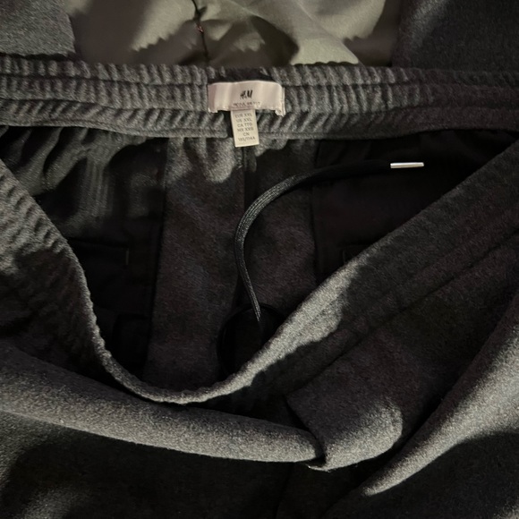 H&M Dress pants/casual joggers - Picture 1 of 4